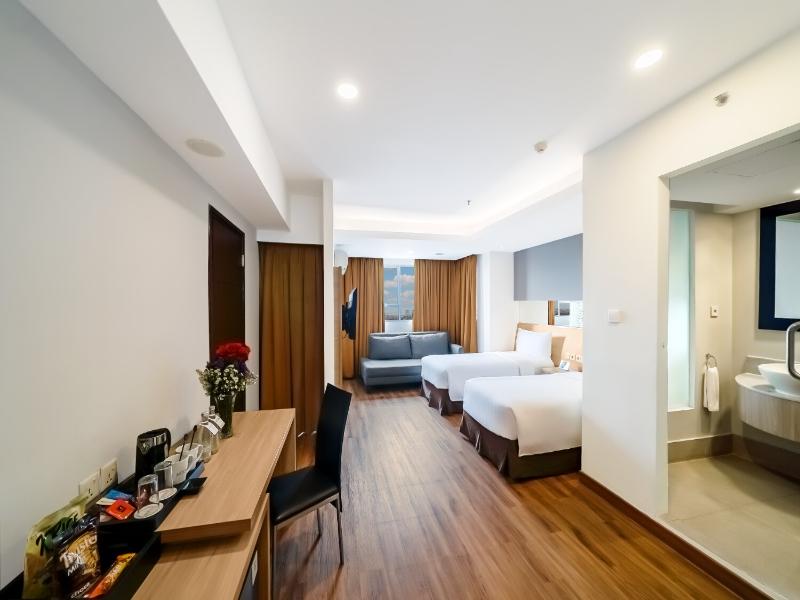 Aston Pluit Hotel & Residence image