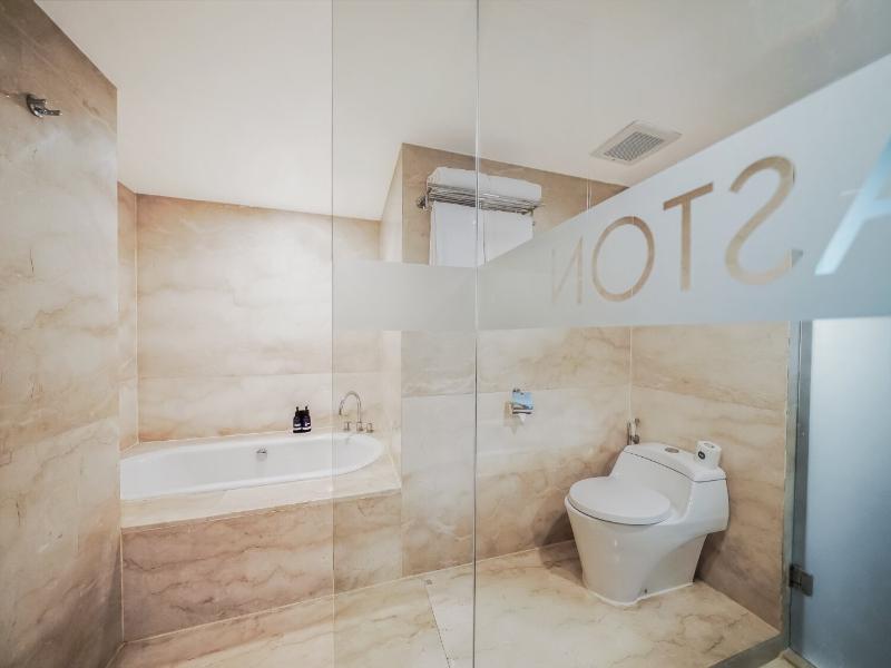 Aston Pluit Hotel & Residence image
