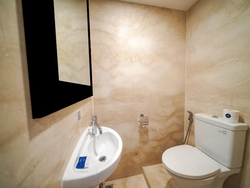 Aston Pluit Hotel & Residence image