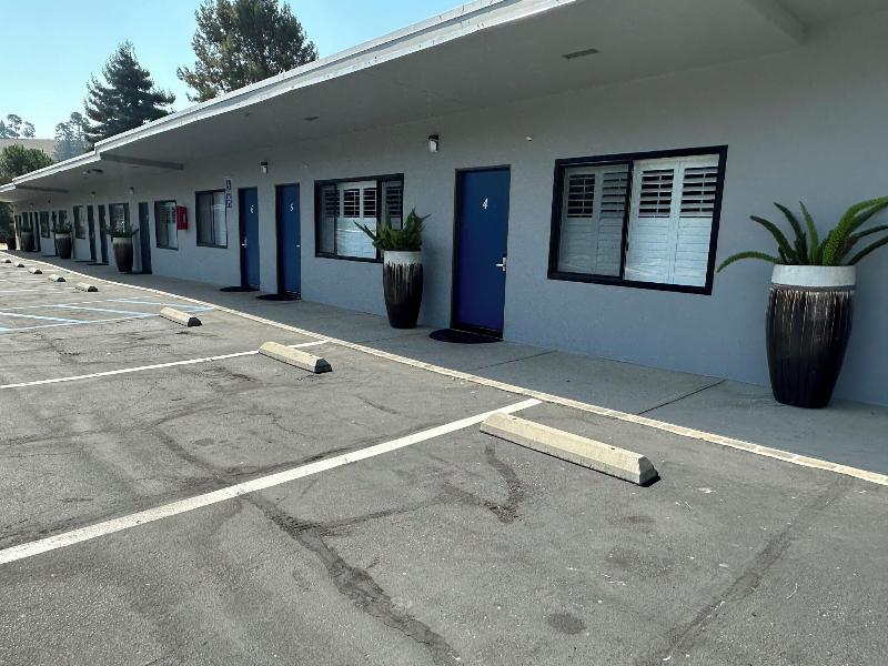 Cambria Palms Motel
