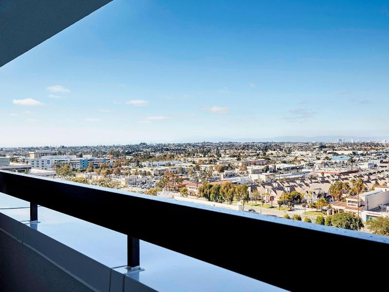 Torrance Marriott Redondo Beach image
