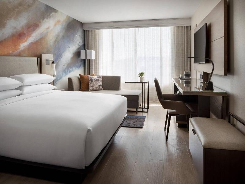 Torrance Marriott Redondo Beach image