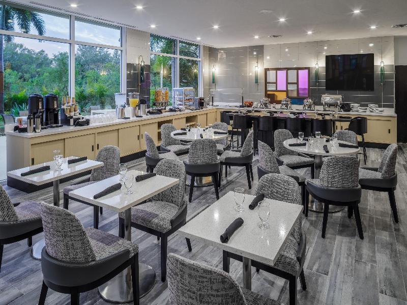DoubleTree by Hilton Sarasota Bradenton Airport image