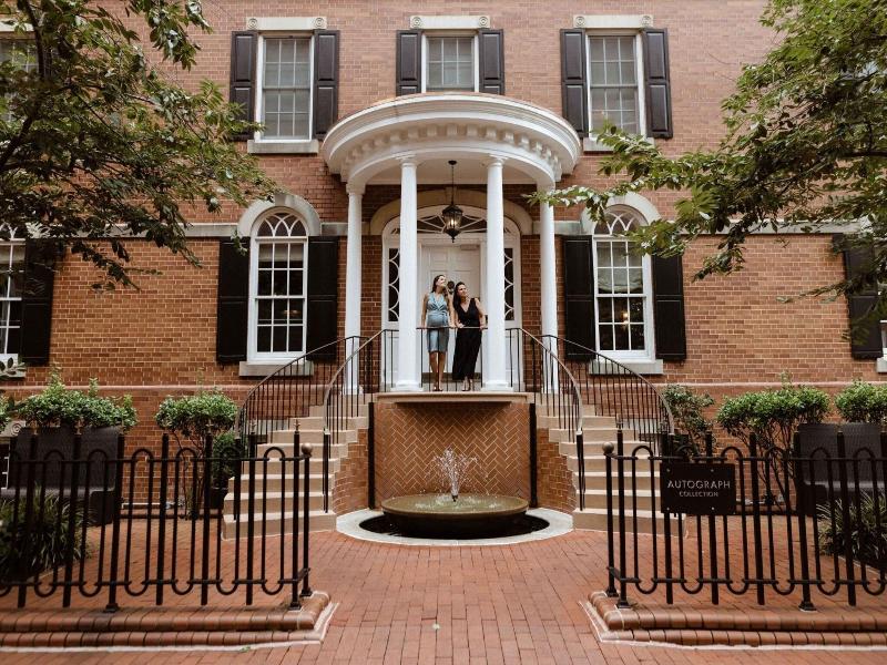 Morrison House Old Town Alexandria, Autograph Coll image
