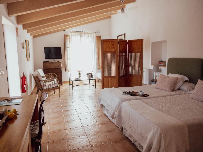 Ecoagroturismo Can Feliu image