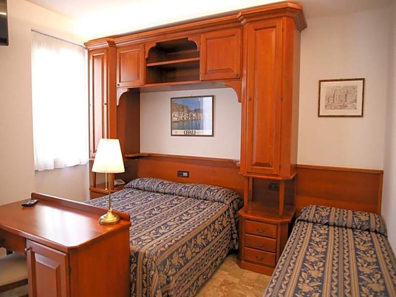 La Giara Hotel image