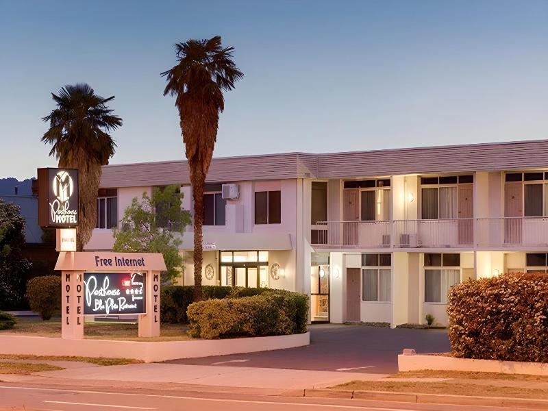 Comfort Inn Posthouse image
