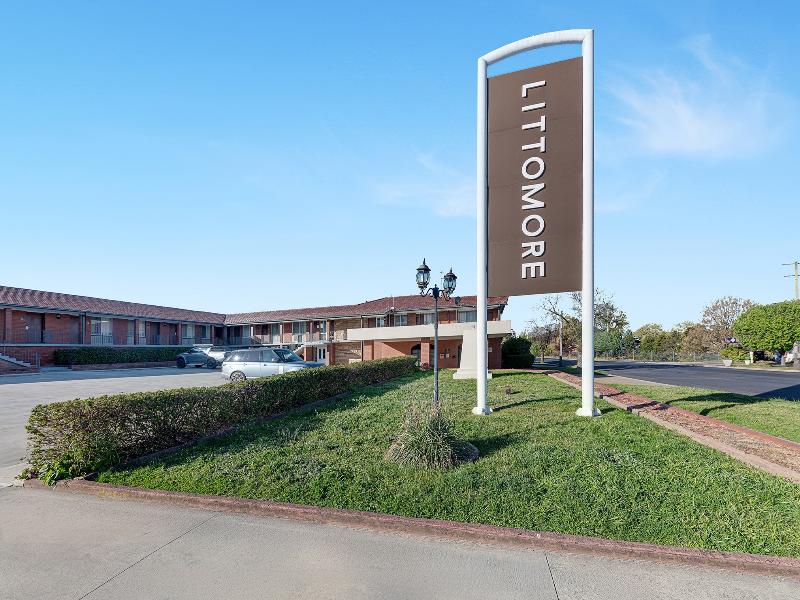 Littomore Suites Bathurst — general view