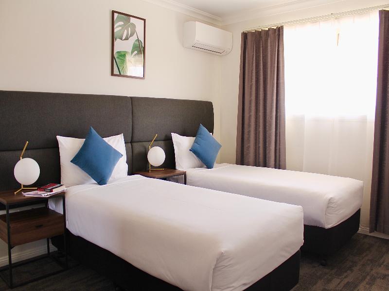 Littomore Suites Bathurst image