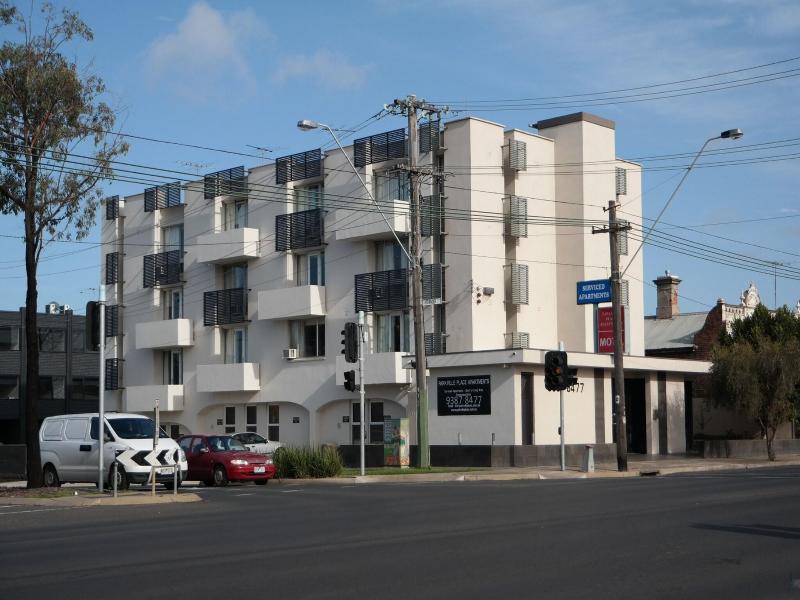 Econo Lodge Parkville Place image