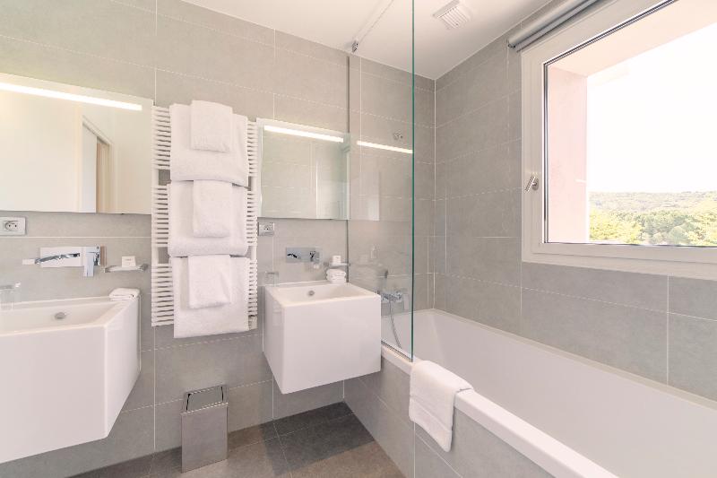 Kube Hotel St-Tropez image