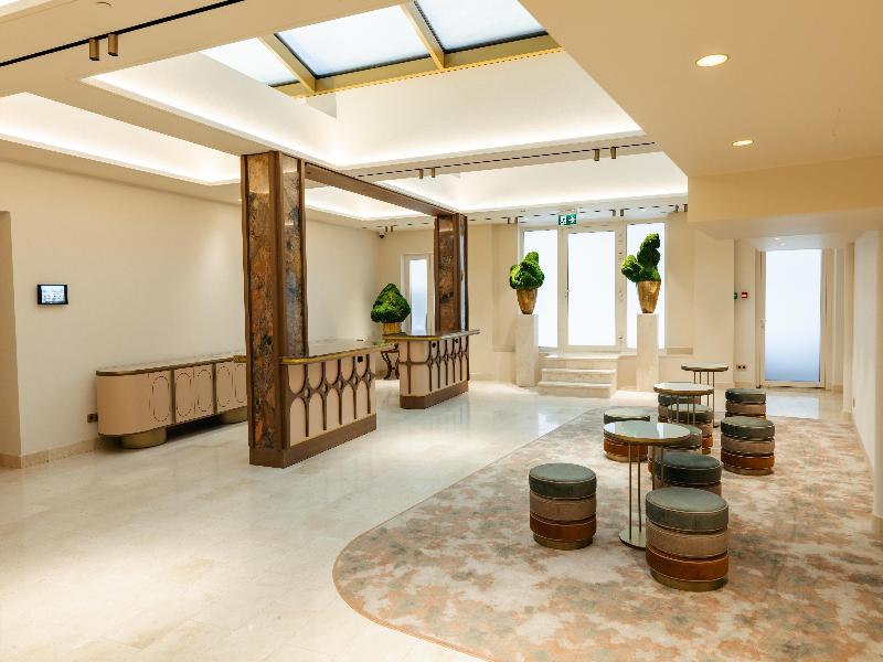 Grand Hotel Vilnius, Curio Collection image
