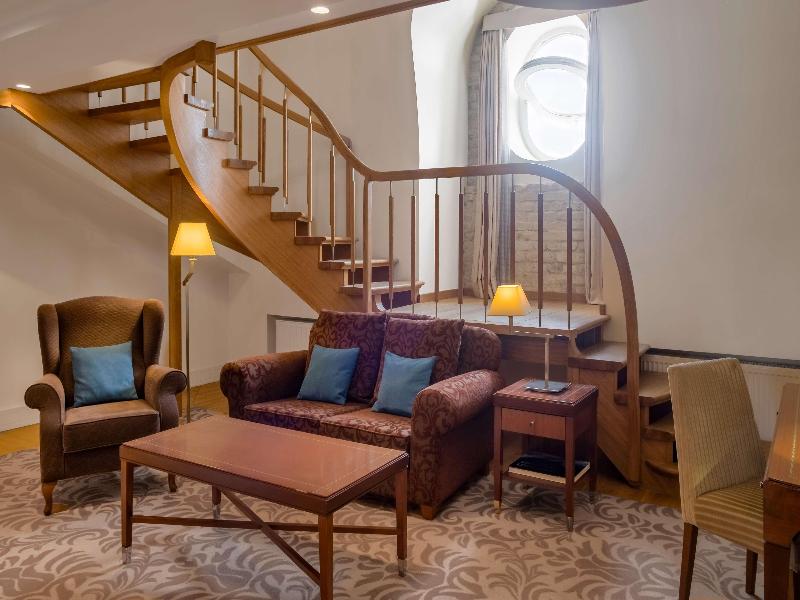 Grand Hotel Vilnius, Curio Collection image