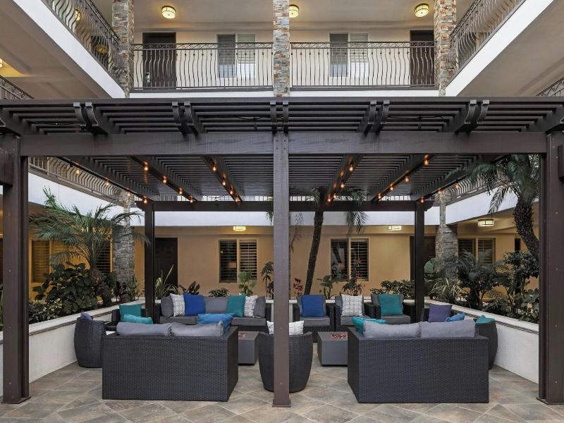 City Express by Marriott Manhattan Beach image