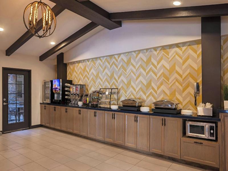 City Express by Marriott Manhattan Beach image