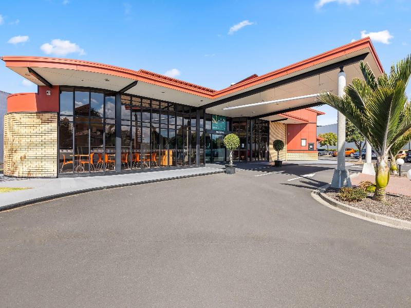 Quality Hotel Lincoln Green image