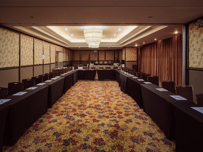 Ramada by Wyndham Manila Central image