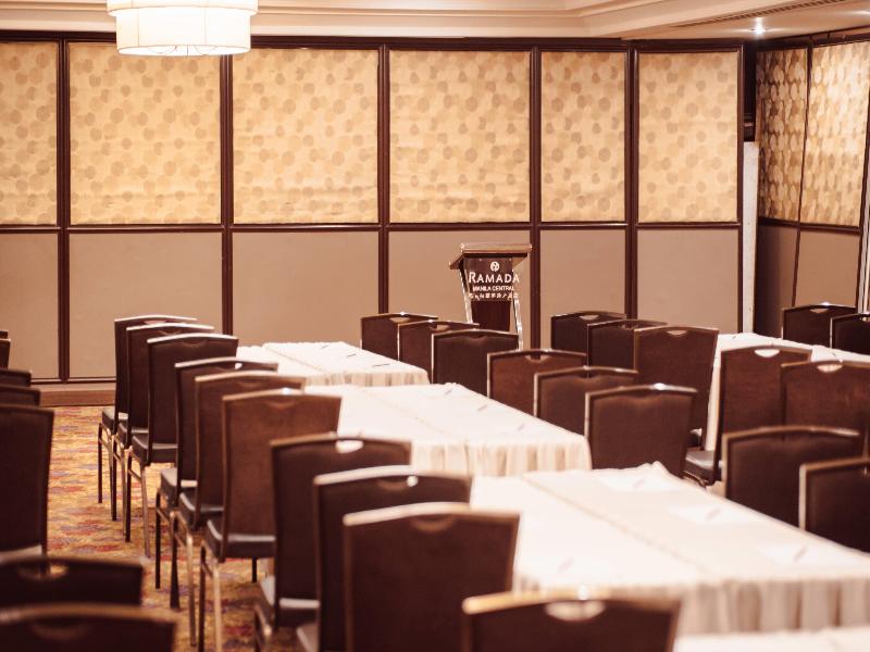 Ramada by Wyndham Manila Central image