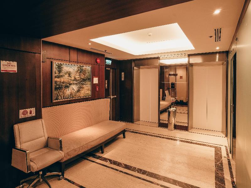 Ramada by Wyndham Manila Central image