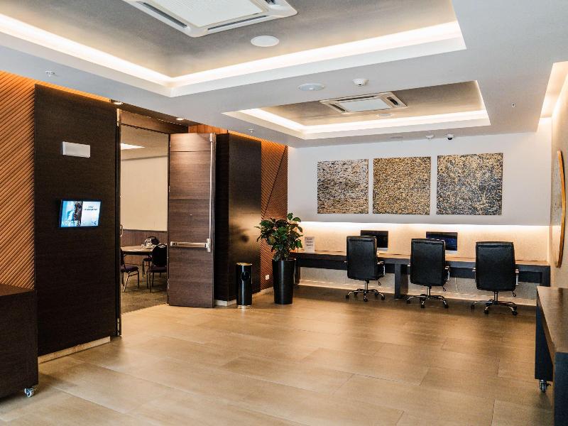 Novotel Lima San Isidro image