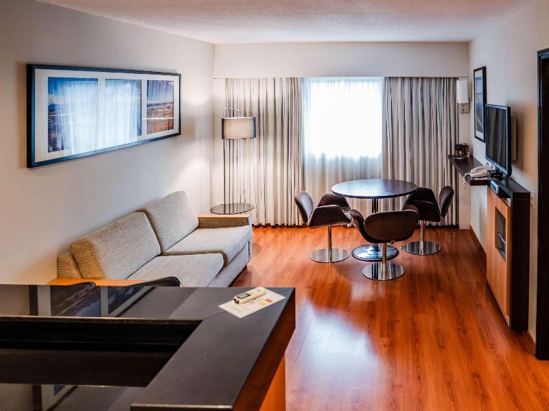 Novotel Lima San Isidro image