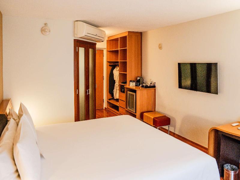 Novotel Lima San Isidro image