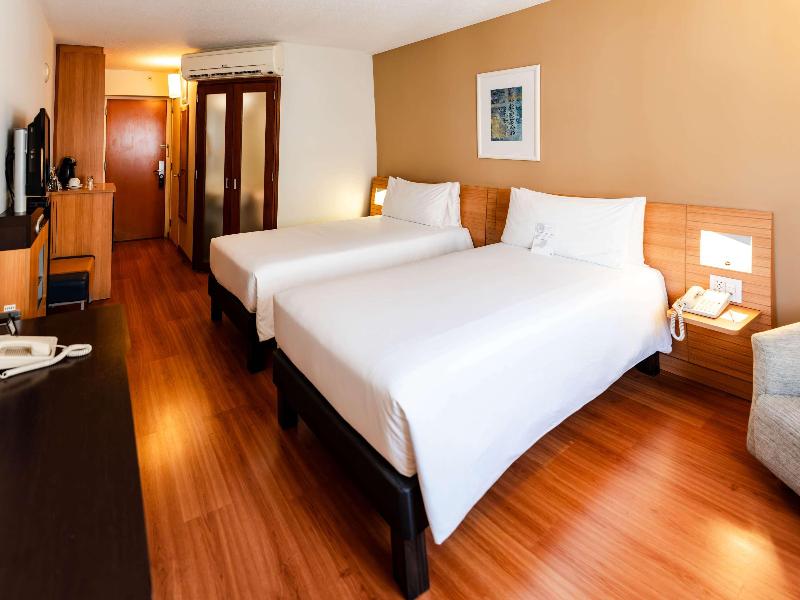 Novotel Lima San Isidro image