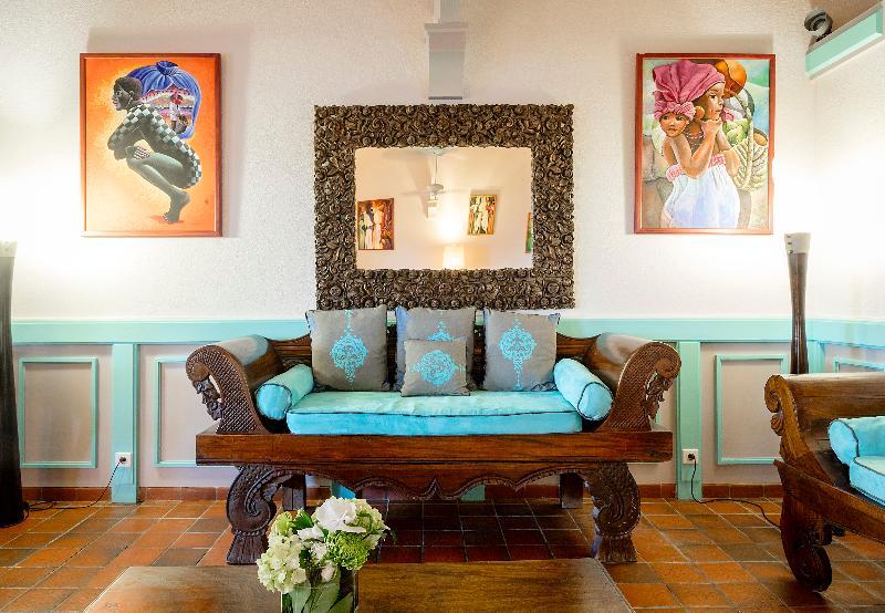 Esmeralda Resort image