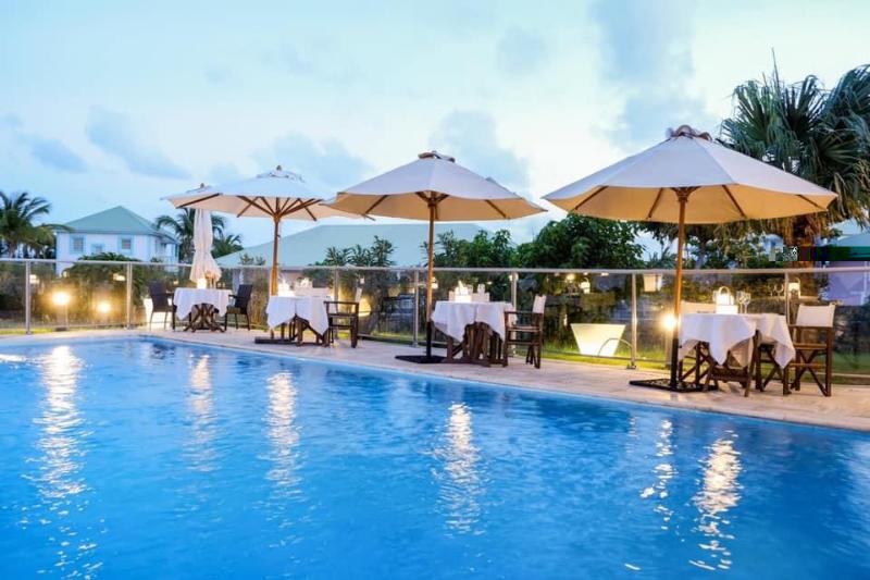 Esmeralda Resort image