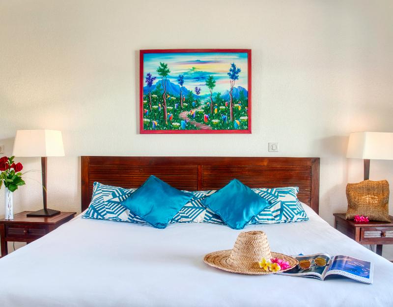 Esmeralda Resort image