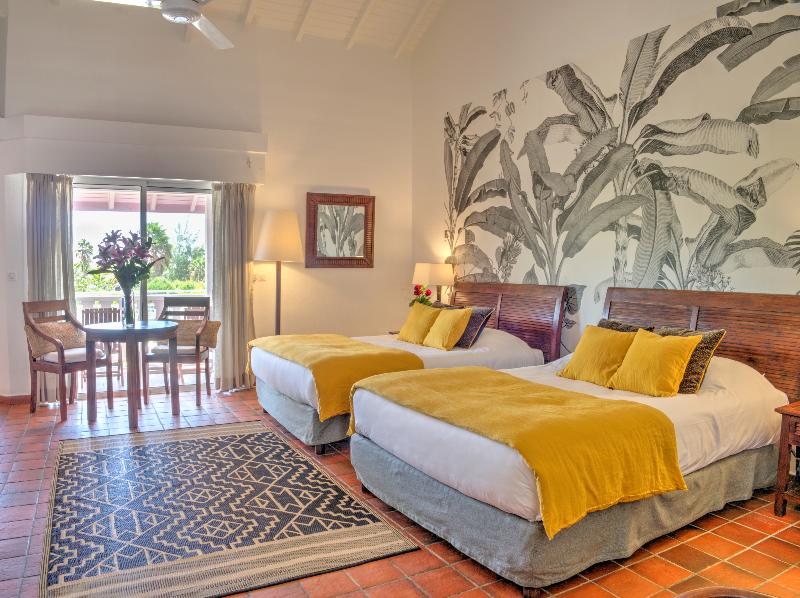 Esmeralda Resort image