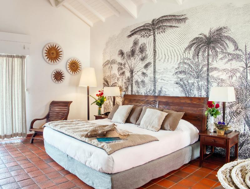 Esmeralda Resort image