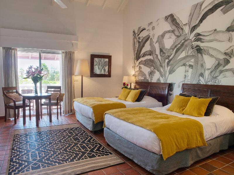 Esmeralda Resort image