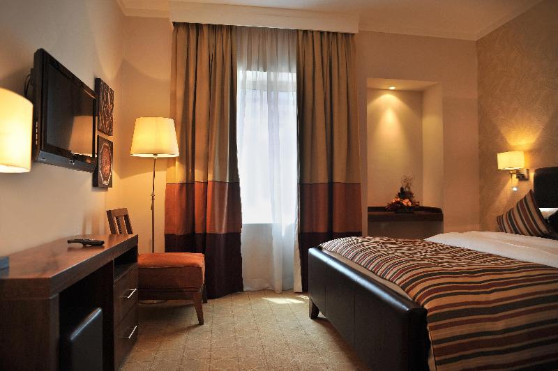 Staybridge Suites Cairo Citystars photo 20