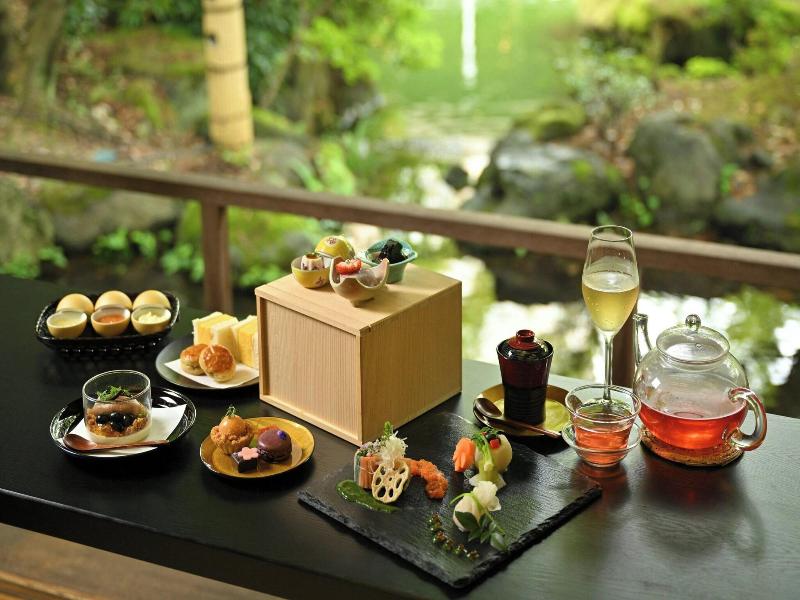 The Prince Kyoto Takaragaike, Autograph Collection image