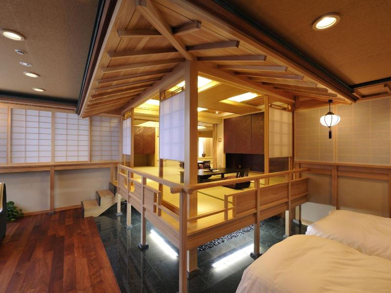 Ryoan Kazuki with Luxury Kyoto Collections KADEN image