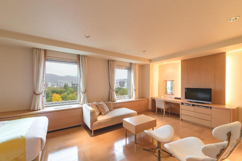 Sapporo Park Hotel image
