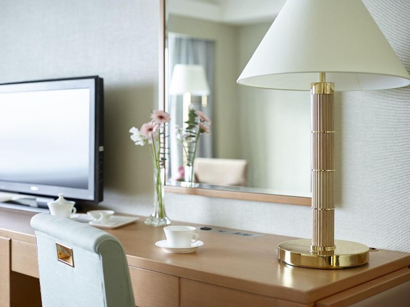 Hotel Okura Kobe image