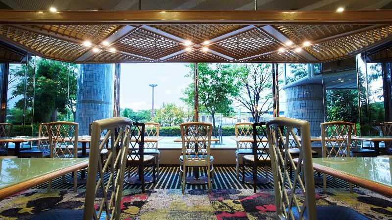 Hotel New Otani Osaka image