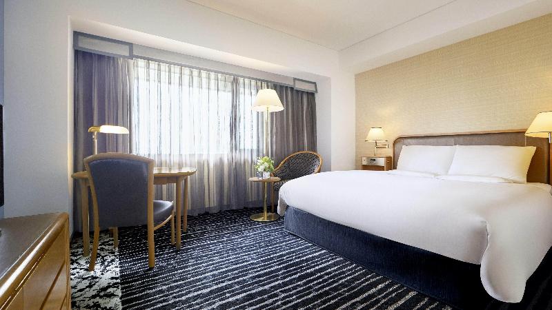 Hotel New Otani Osaka image