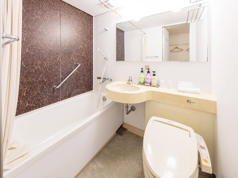 New Osaka Hotel image