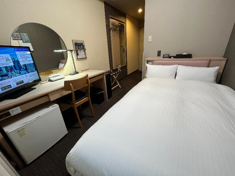 Hotel Route-Inn Tokyo Ikebukuro image