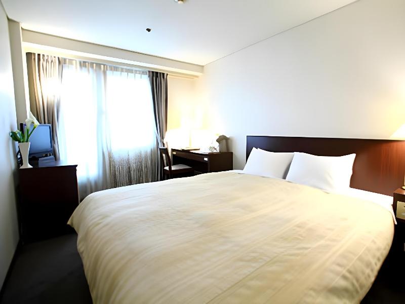Hotel Camelot Japan image