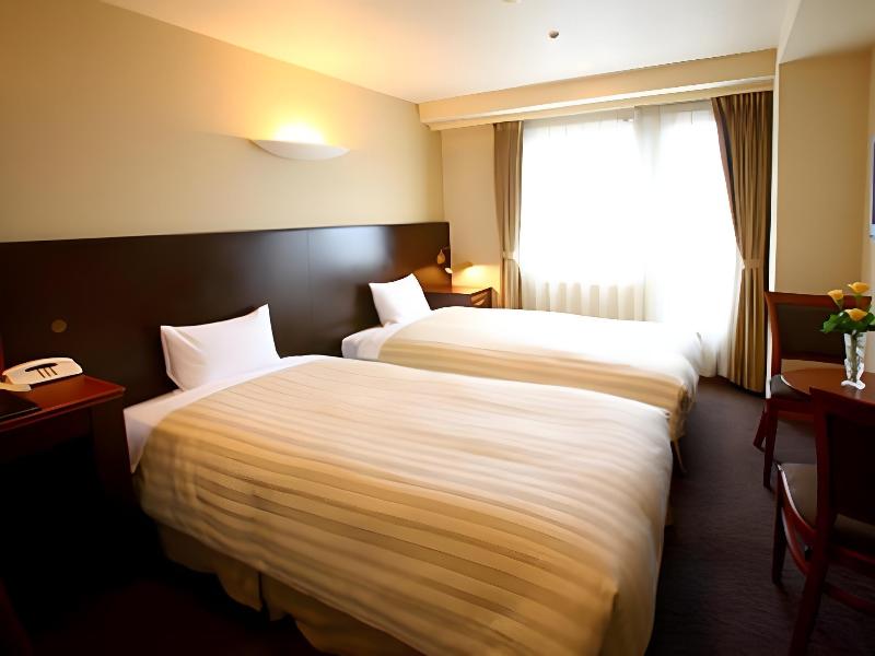 Hotel Camelot Japan image