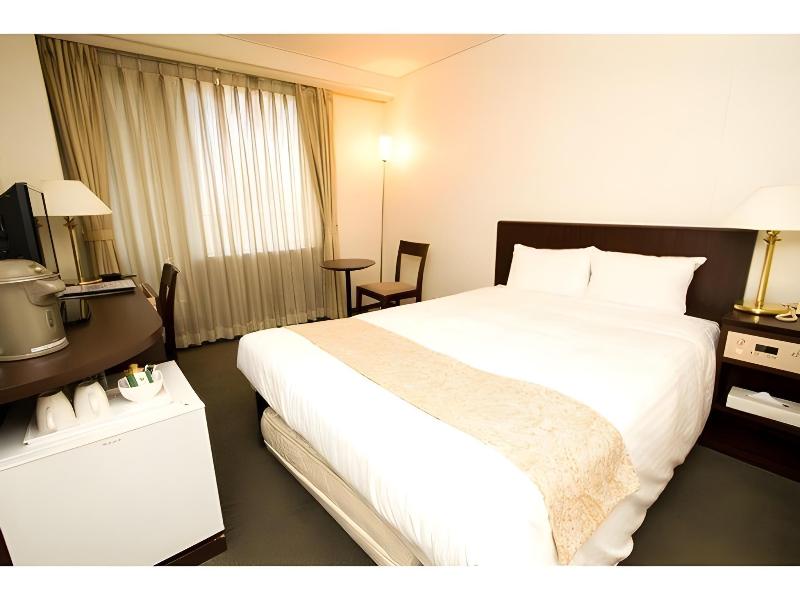 Hotel Camelot Japan image
