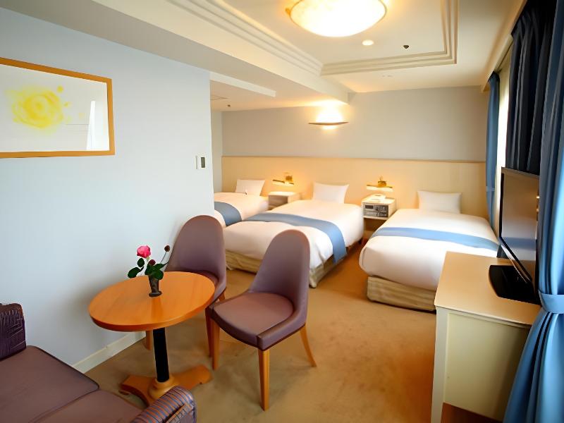 Hotel Camelot Japan image