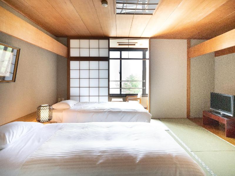 Nanki Shirahama Onsen Shirahamakan image