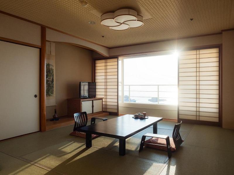 Shirahama Key Terrace Hotel Seamore image
