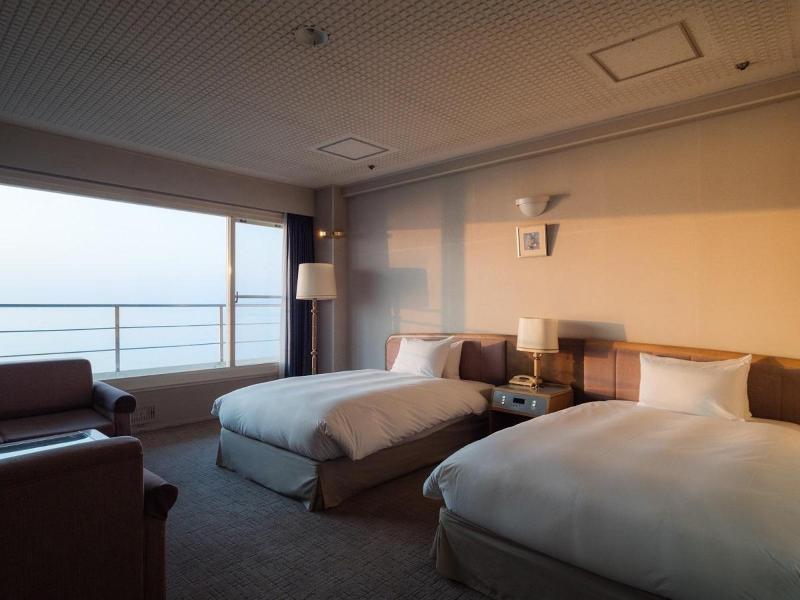 Shirahama Key Terrace Hotel Seamore image
