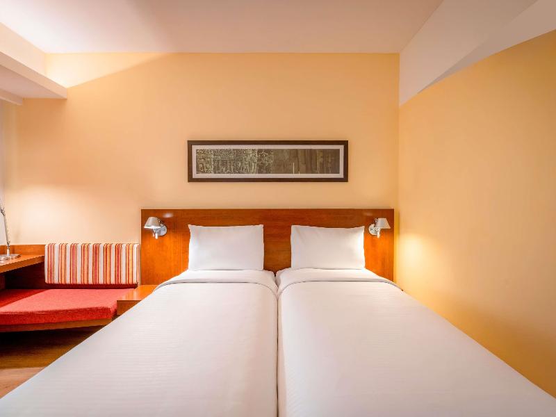 ibis New Delhi Aerocity image
